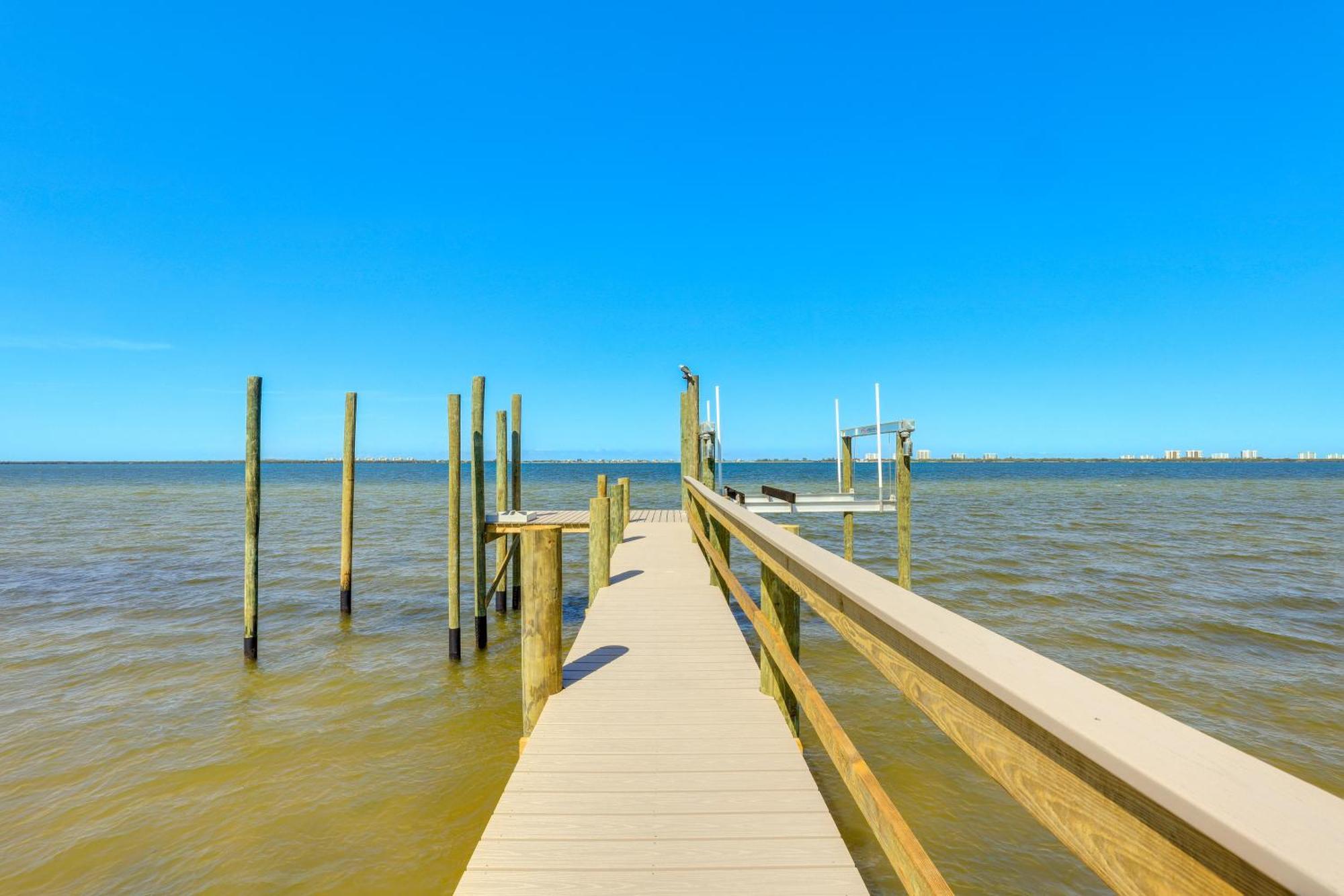Sleek Fort Pierce Vacation Rental With Private Dock! Extérieur photo